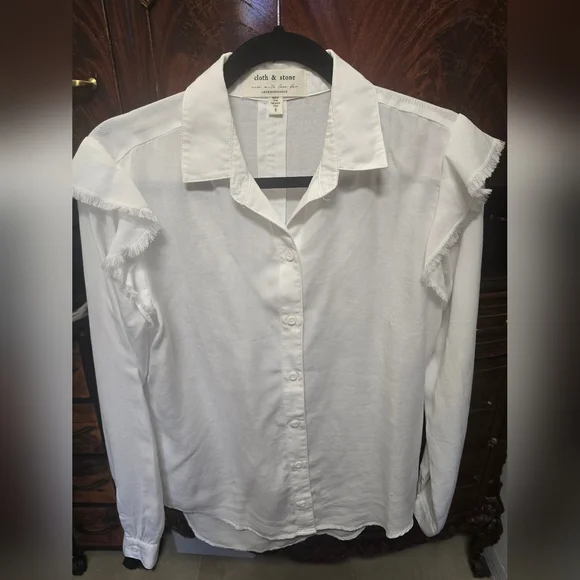 Anthropolgie Blouse Women's Small NWOT - Picture 2 of 5